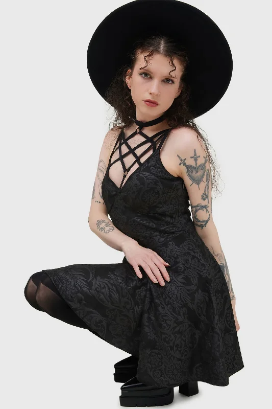 Magica Skater Dress [BLACK LILY]