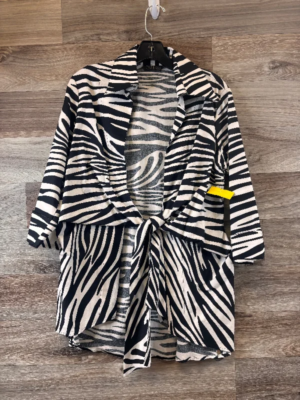 Blazer By Clothes Mentor In Zebra Print, Size: L